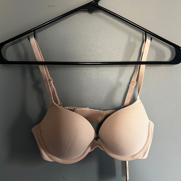 Skims Fits Everybody Push Up Demi Bra - Picture 1 of 4